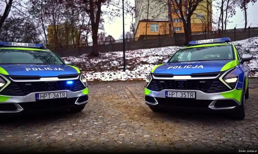 Akcja „Łapki na kierownicę” w Nowej Rudzie – bezpieczeństwo na drodze